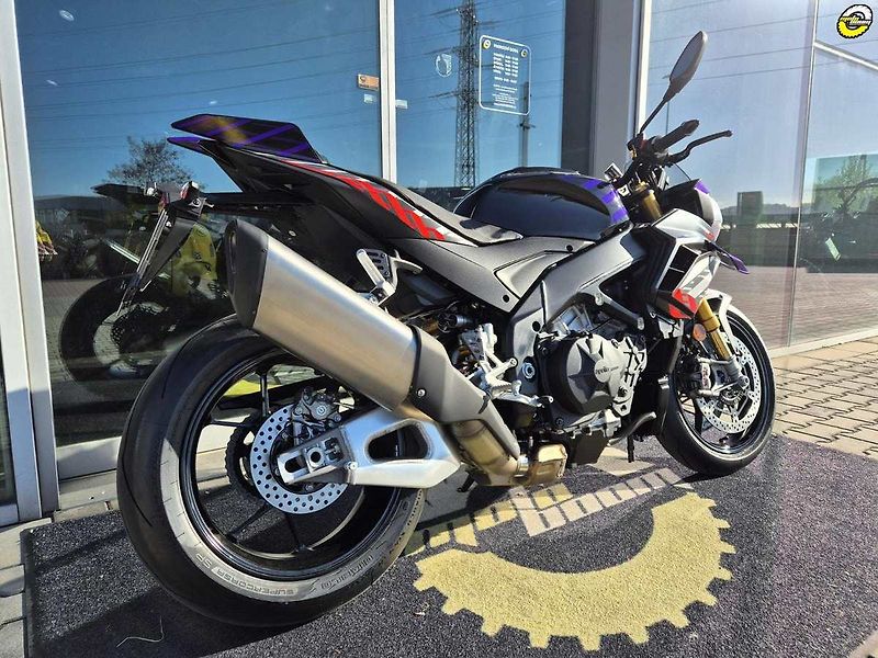 Aprilia Tuono V4 1100 Factory (2026) E5+ - fotka 4 z 20
