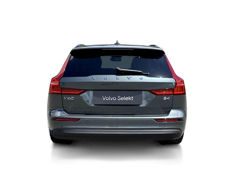 Volvo V60 B4 FWD CORE // 1.maj - fotka 7 z 35