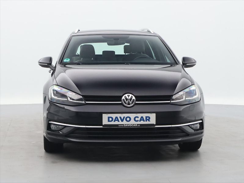 Volkswagen Golf 1,4 TSI 92kW DSG Highline - fotka 2 z 32