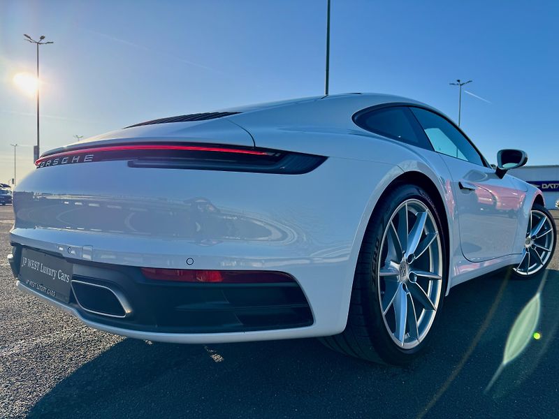Porsche 911 (2022) ZÁRUKA 2030 Servis 5/26 BURMES - fotka 12 z 51