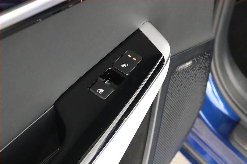 Kia EV6 (2023) AWD 77.4 kWh, SoH 100% - fotka 23 z 27