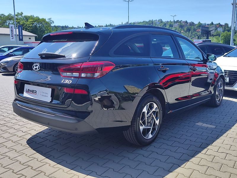Hyundai i30 1.0 T-GDi/74kW Smart Climate - fotka 5 z 31