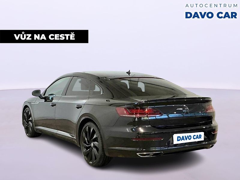 Volkswagen Arteon 2.0 TSI 206kW 4x4 DSG R-Line - fotka 2 z 12