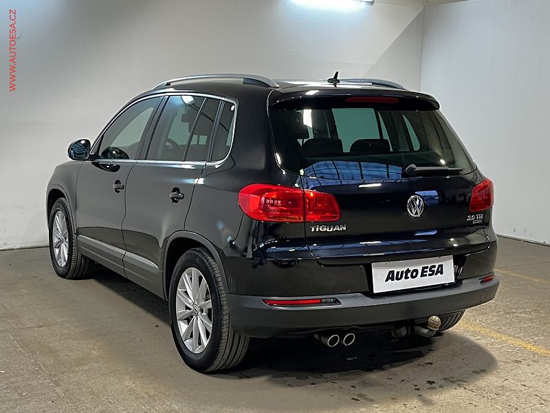 Volkswagen Tiguan (2015) 2.0TDi 4x4, ČR, Sport, DSG - fotka 6 z 14