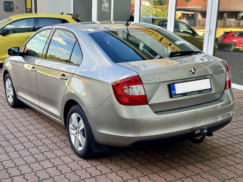 Škoda Rapid (2015) 1.2TSI Ambition ČR - fotka 8 z 18