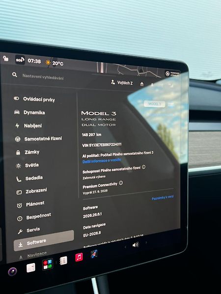 Tesla Model 3 Long Range AWD 75kWh FSD - fotka 14 z 25