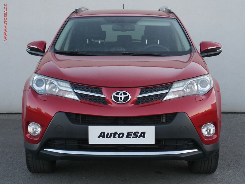 Toyota RAV4 (2013) 2.2 D-4D 4x4, AC, TZ, kamera - fotka 2 z 21