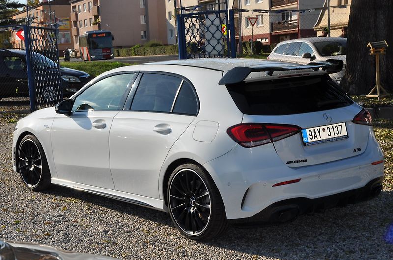 Mercedes-Benz Třídy A A35 AMG 225kW 4MATIC  - fotka 4 z 25