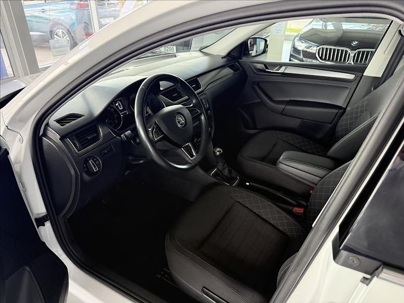 Škoda Rapid 1,0   TSI 81kW,STYLE, SERVISKA - fotka 7 z 24