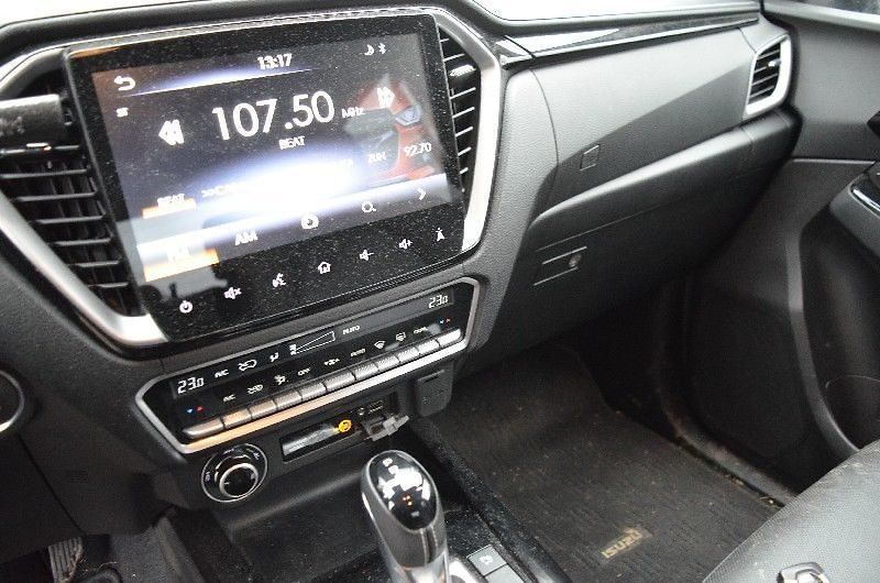 Isuzu D-Max - fotka 12 z 16