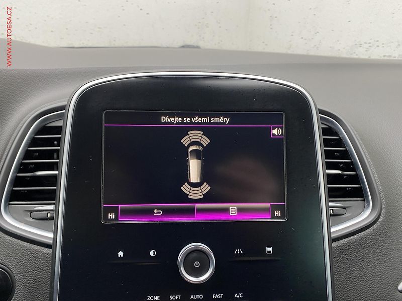 Renault Grand Scénic (2017) 1.5 dCi, 1.maj, AT, TZ, navi - fotka 18 z 19