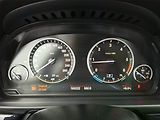 BMW Řada 5 (2015) 520d xDrive, 4X4, Automat - náhled 11