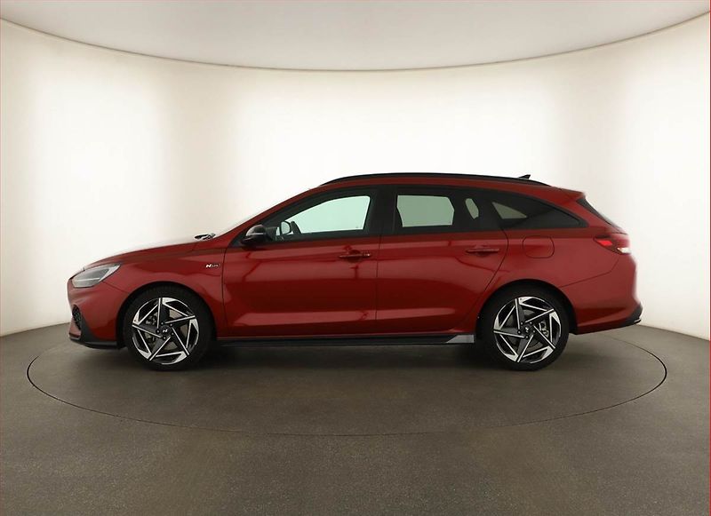 Hyundai i30 (2026) 1.5 T-GDI MHEV 48V, N- Line - fotka 3 z 15