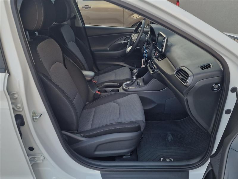 Hyundai i30 1.0 T-GDI Comfort,REZERVACE - fotka 14 z 50