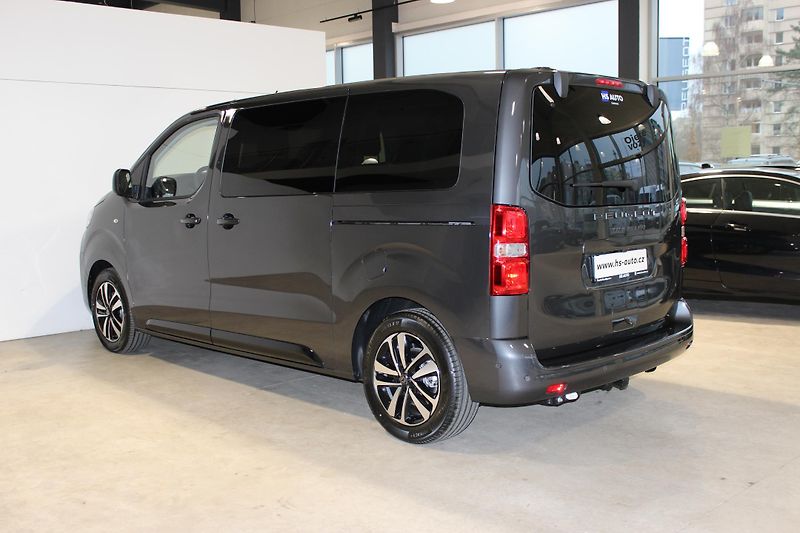 Peugeot Traveller (2025) Allure L2 2.0 180k EAT8 - fotka 4 z 23
