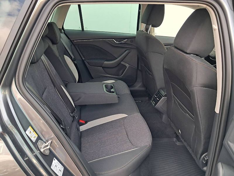 Škoda Kamiq (2026) Top Selection 1.0 TSI / 85 kW - fotka 23 z 27