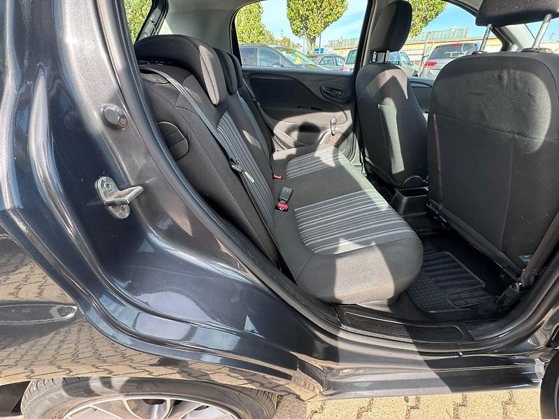 Fiat Punto (2011) 1,2i 51 KW PRVNÍ MAJITEL - fotka 35 z 42