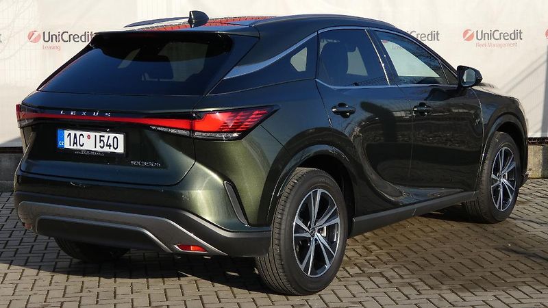 Lexus RX 350h 2.5 HEV 4x4 E-Four e-CVT Comfo - fotka 3 z 22