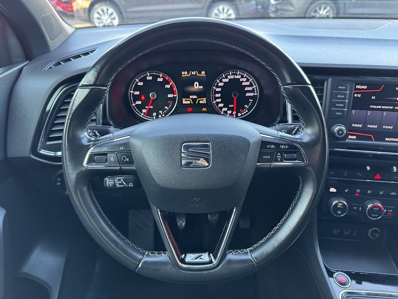 Seat Ateca (2018) 1.4TSi LED Navi Kamera ACC - fotka 7 z 50