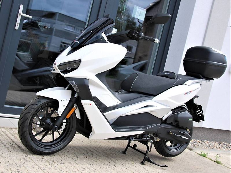 Motorro EasyMax 125i (2026) TUMOTO Easymax Plus 125i - fotka 4 z 25