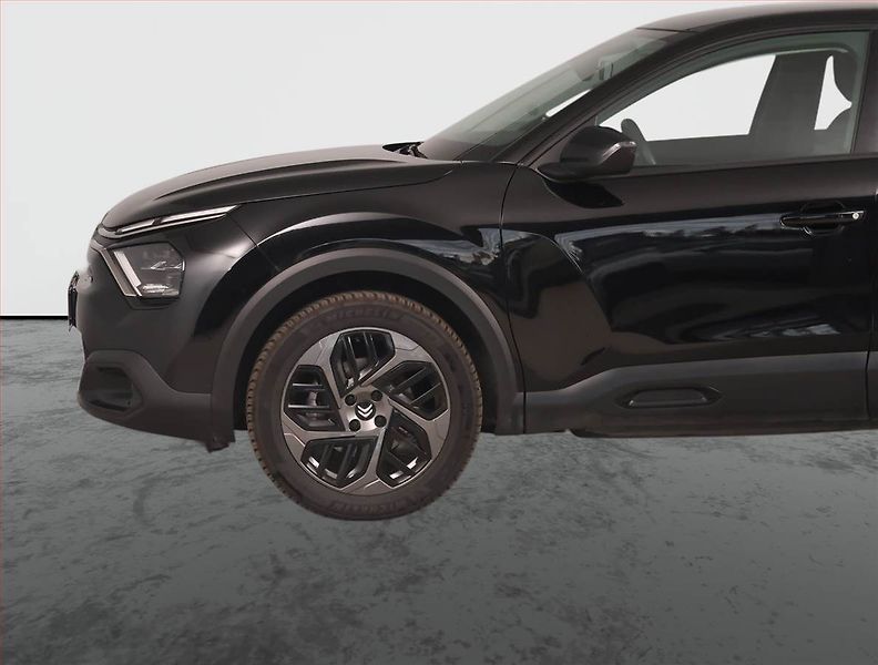 Citroën C4 X (2023) Feel Pack 1.2 PureTech - fotka 15 z 18