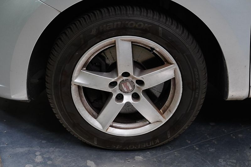 Seat Alhambra - fotka 10 z 26