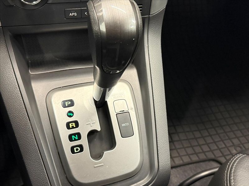 Chevrolet Captiva 2,0 D 4x4 automat, kůže - fotka 8 z 17