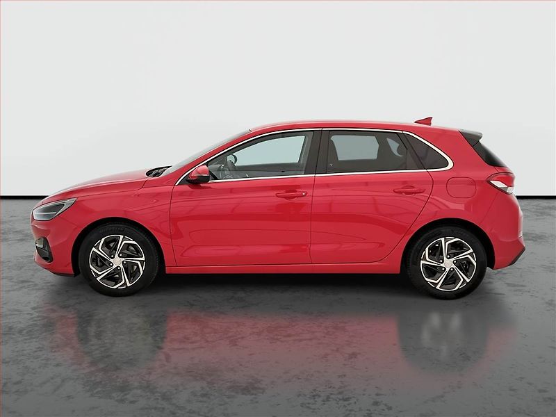 Hyundai i30 (2021) Smart 1.0 T-GDI, ČR,1.maj - fotka 3 z 18