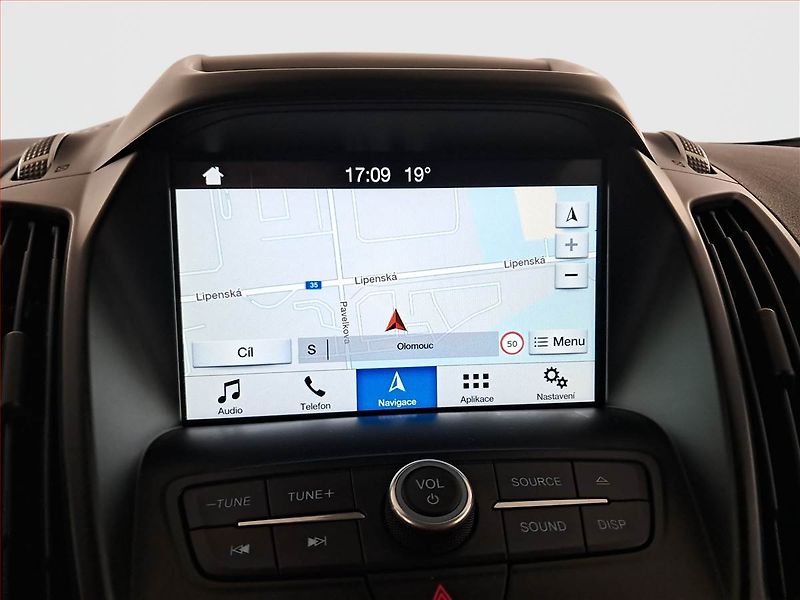 Ford Kuga (2018) 2.0 TDCi, Serv.kniha, Navi - fotka 13 z 20