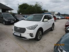 Hyundai Grand Santa Fe (2017) 2,2 CRDi AWD/ 4x4 - fotografie inzerátu