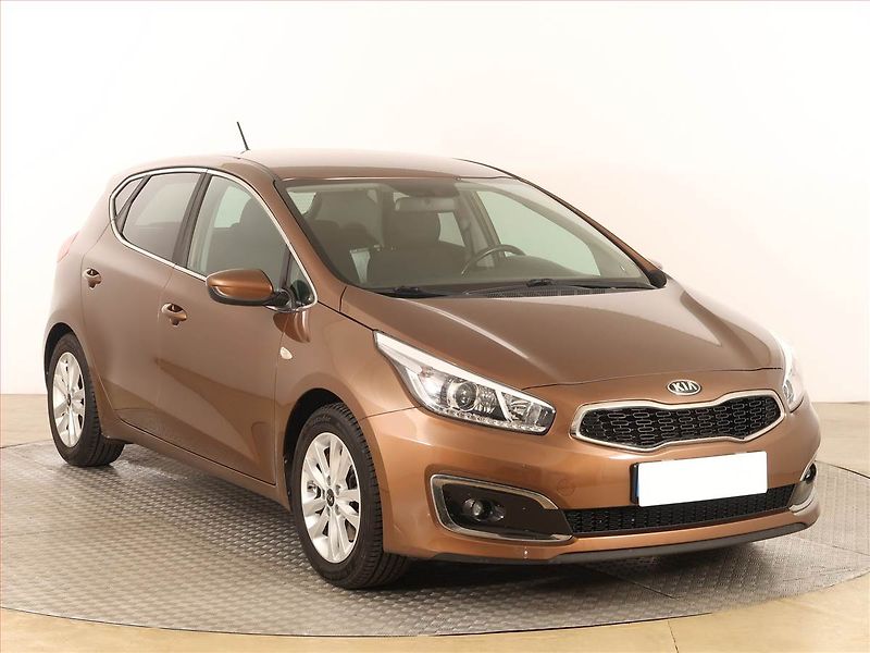 Kia Ceed (2016) 1.4 MPI, Tempomat - fotografie inzerátu