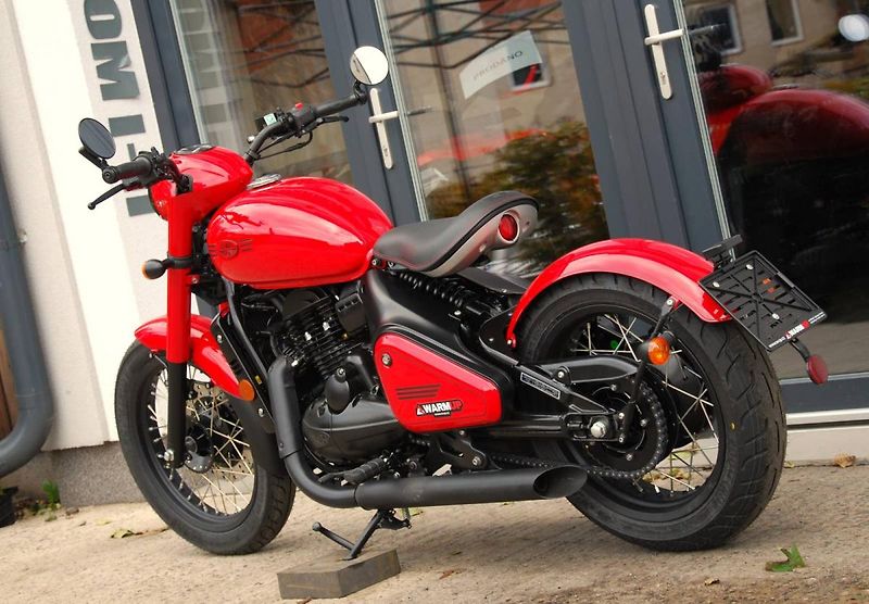 Jawa Perak (2026) 350 CL RED - fotka 6 z 25