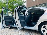 Škoda Superb 2.0TDI AUTOMAT SENZORY LED - náhled 24