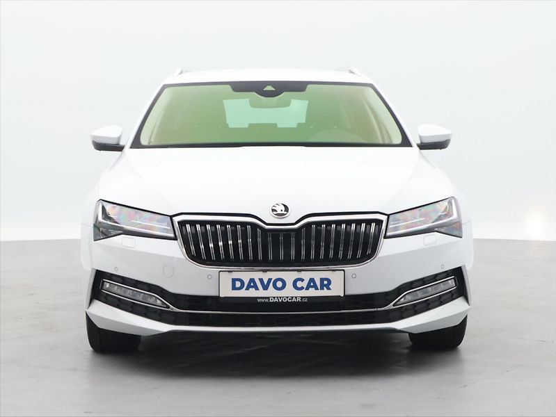 Škoda Superb 2,0 TDI 147kW DSG 4x4 L&K DPH - fotka 2 z 44