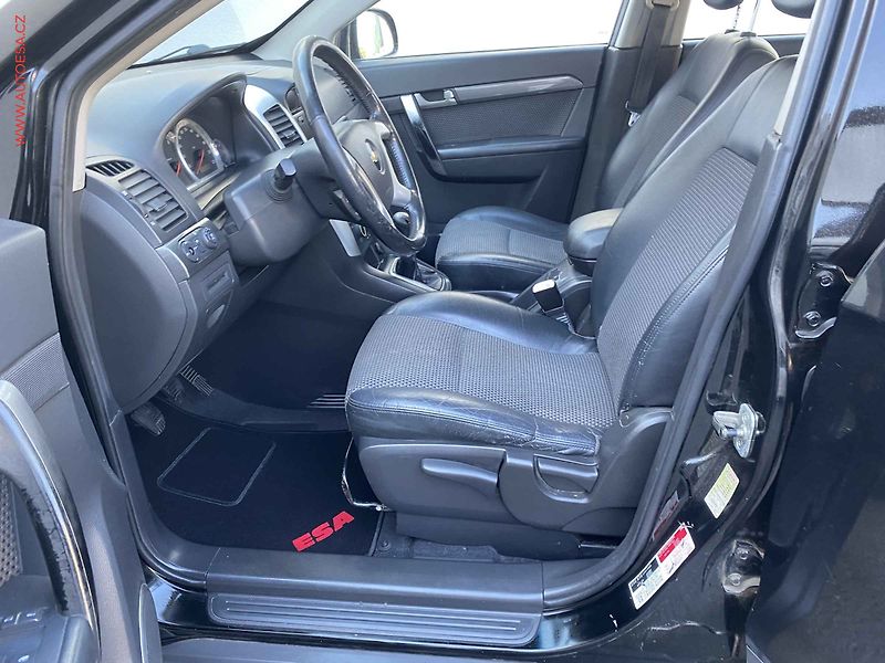 Chevrolet Captiva (2008) 2.0VCDi 4x4, ČR, AC, tempo - fotka 9 z 17