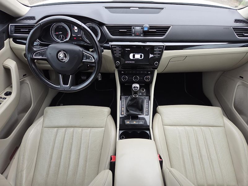 Škoda Superb L&K možné i na splátky VŠEM!  - fotka 8 z 12