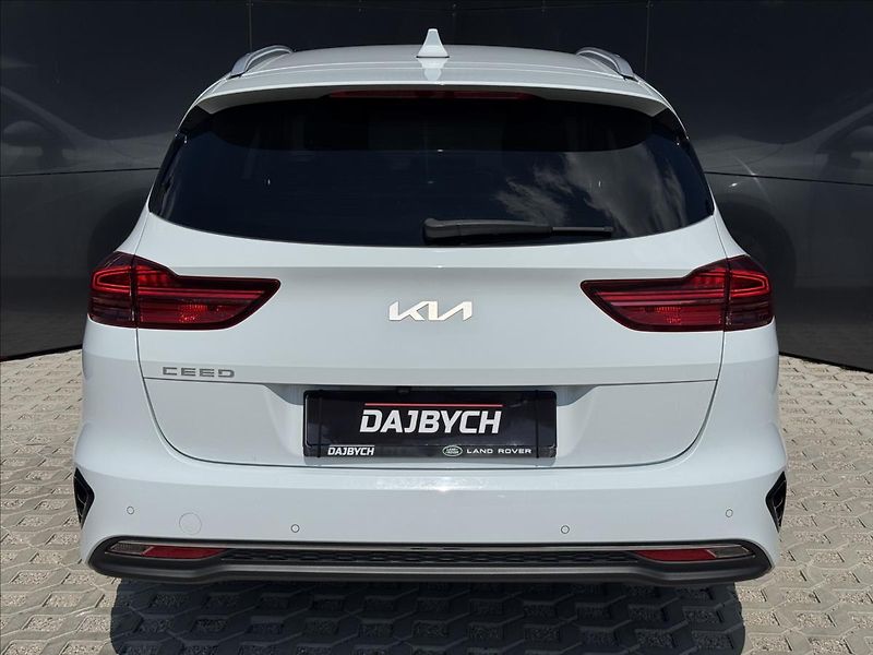 Kia Ceed 1,6 CRDI 100kW Exclusive ČR DP - fotka 8 z 30