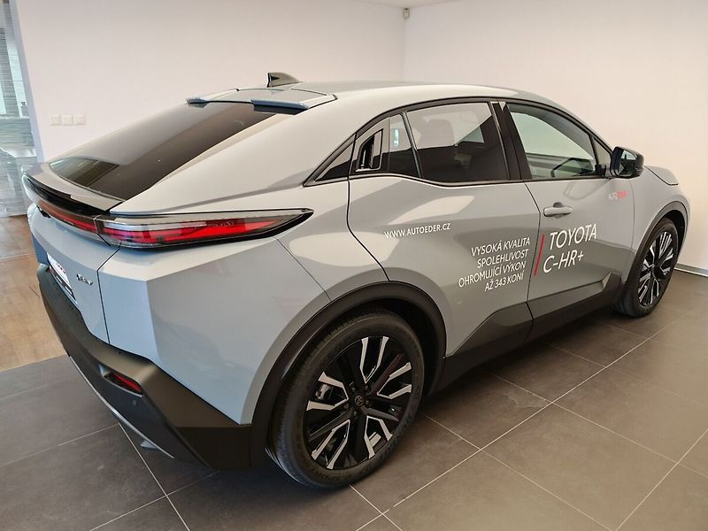 Toyota C-HR BEV  77 kWh Style Dynamic - fotka 5 z 41