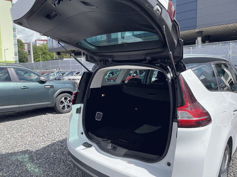 Renault Grand Scénic (2019) 1.3 TCe,117kW,Intens - fotka 9 z 35