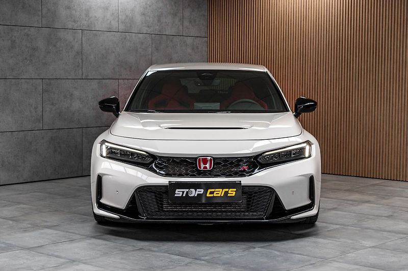 Honda Civic TYPE R 2.0 REZERVACE - fotka 2 z 48