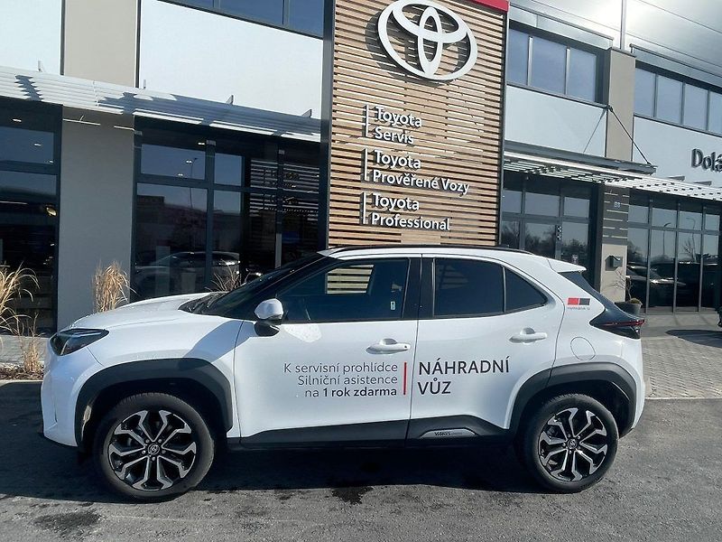 Toyota Yaris Cross 1.5 Hybrid 130 FWD Style - fotka 3 z 29