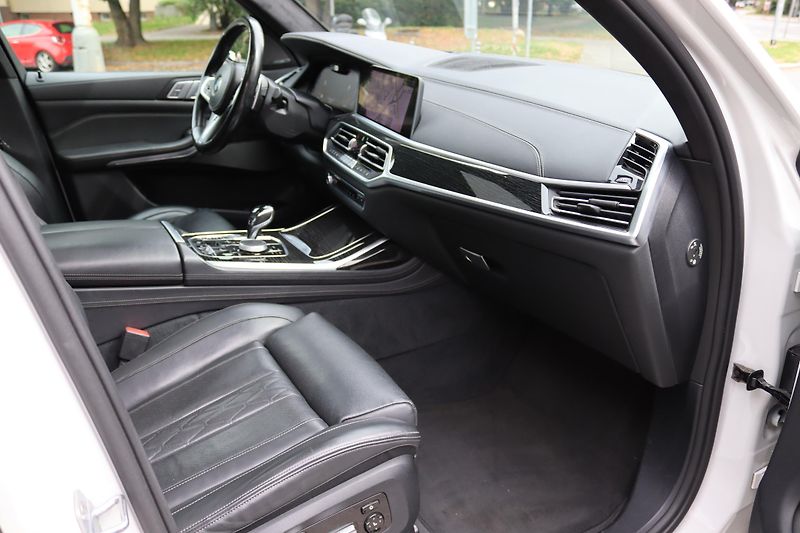 BMW X7 7místné SUV BMW X7 xDrive40i - fotka 62 z 67