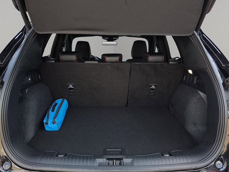 Ford Kuga (2023) ST-Line X 1.5 110kW, ČR, 1. Ma - fotka 28 z 29