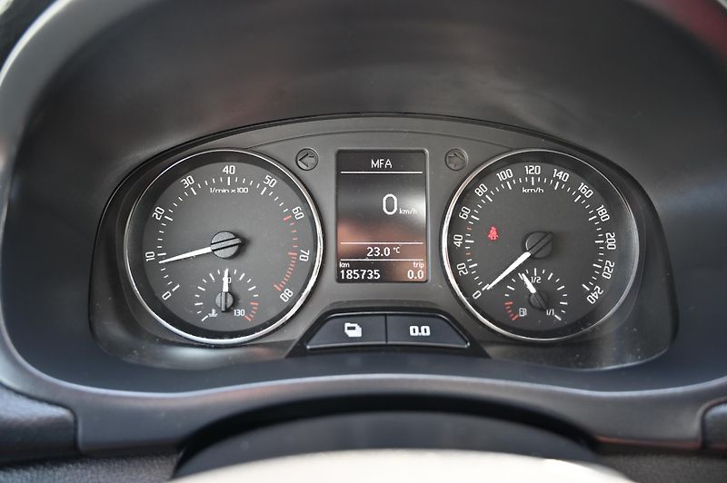 Škoda Fabia 1.2TSI 77KW Monte Carlo 1/2013 - fotka 10 z 41