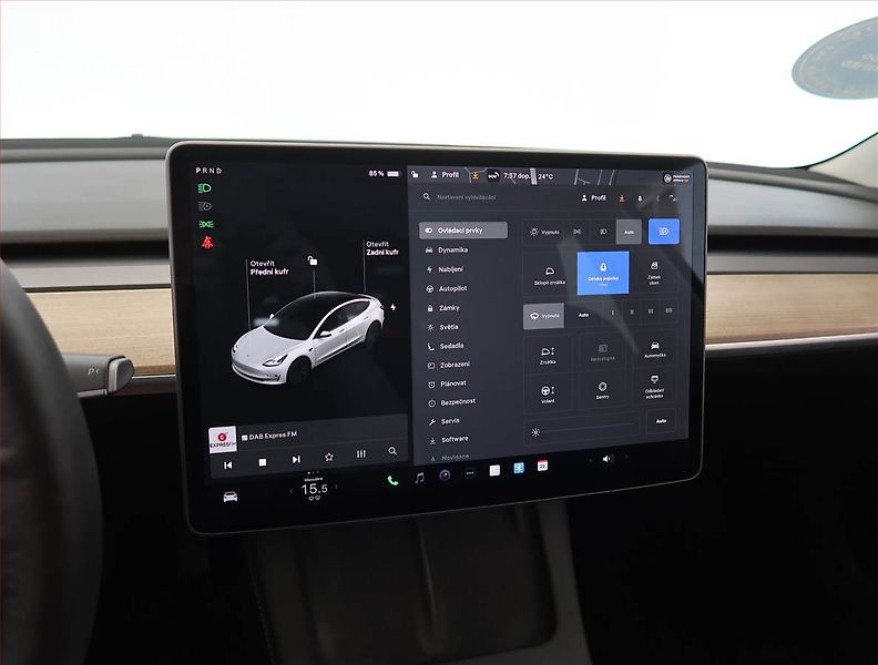 Tesla Model 3 (2021) Std Range Plus LFP, SoH 93% - fotka 19 z 33