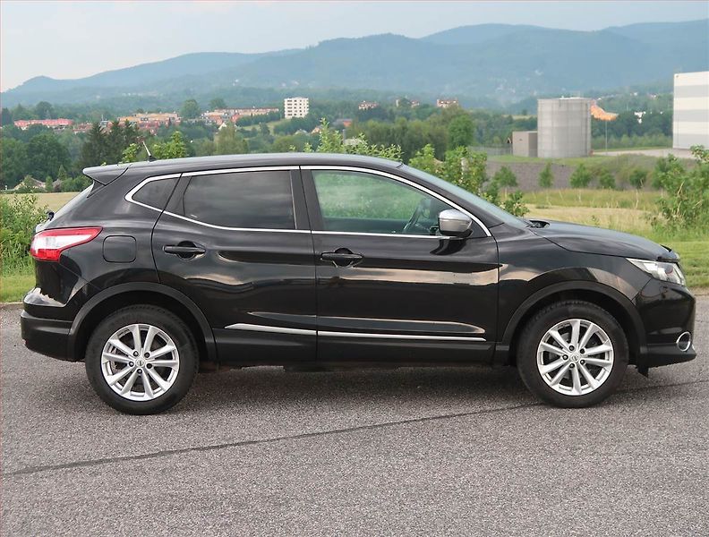 Nissan Qashqai (2014) 1.6 dCi, 4X4, Serv.kniha - fotka 6 z 13