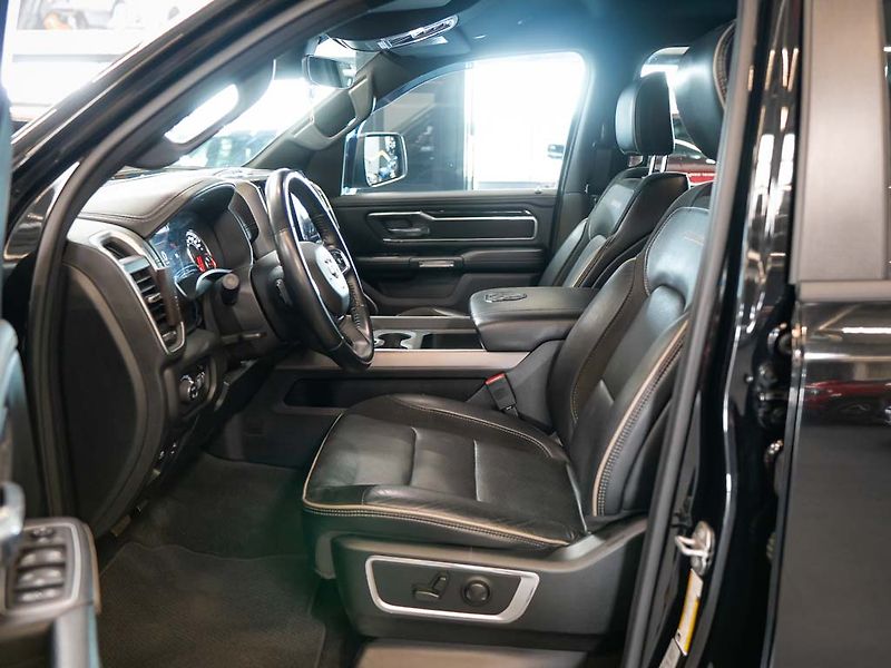Dodge RAM (2022) 5.7 Laramie V8 Sport LPG PRINS - fotka 11 z 34