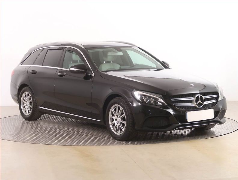 Mercedes-Benz Třídy C (2015) C 220 BlueTEC, Automat - fotografie inzerátu