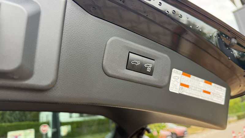 Lexus NX 350h 350h 2,5 HEV COMFORT PLUS - fotka 21 z 24