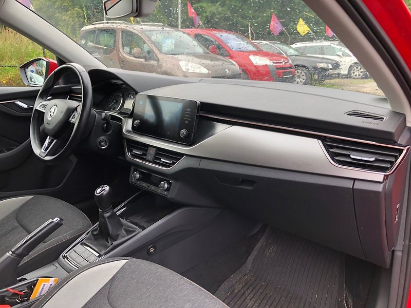 Škoda Scala (2020) 1.6 TDi - fotka 13 z 23